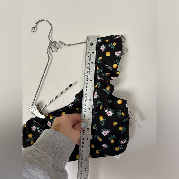 NWT Victoria's Secret itsy ruffle bikini BOTTOM AND TOP black lemon floral - Picture 15 of 16